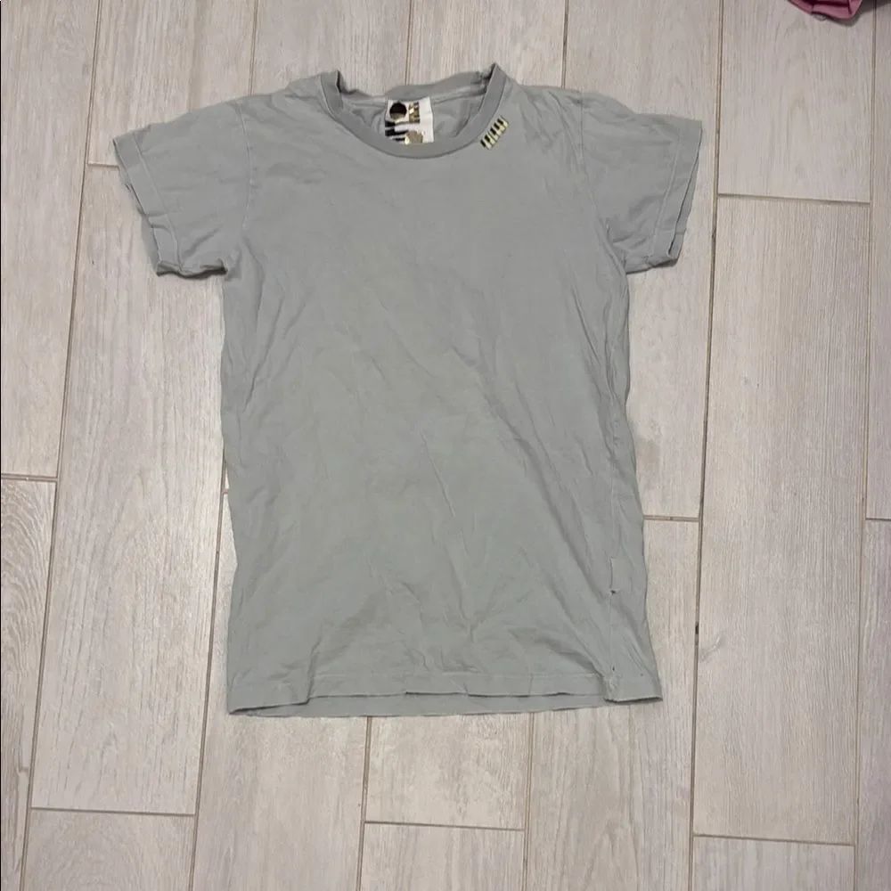 Free city vintage feel tee small never worn